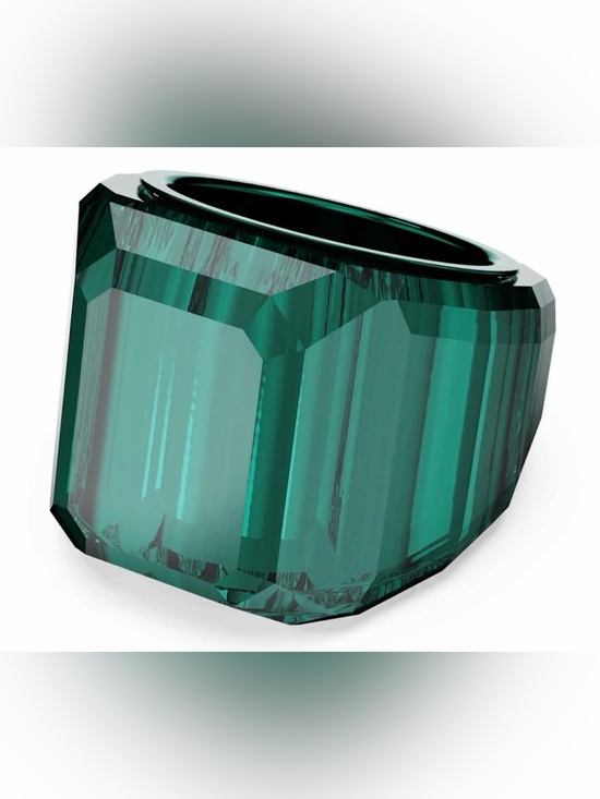 Swarovski Jewelry - Swarovski lucent cocktail ring/ green